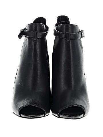MICHAEL Michael Kors Ankle Boots (view 2)