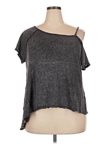 Unbranded Short Sleeve T-Shirt (view 1)