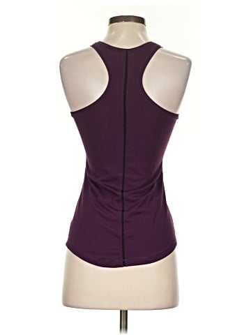 Yogalicious Sleeveless Top (view 2)