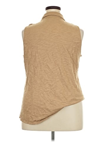 Chico's Sleeveless Button-Down Shirt (view 2)