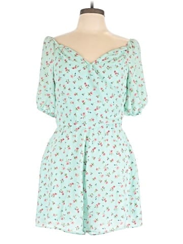 Slate & Willow Casual Dress (view 1)