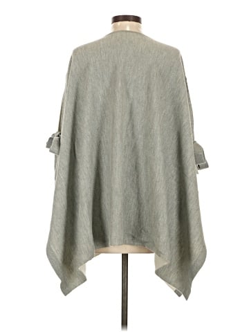 Vineyard Vines Poncho (view 2)