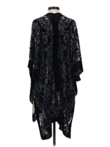 Lovestitch Kimono (view 2)