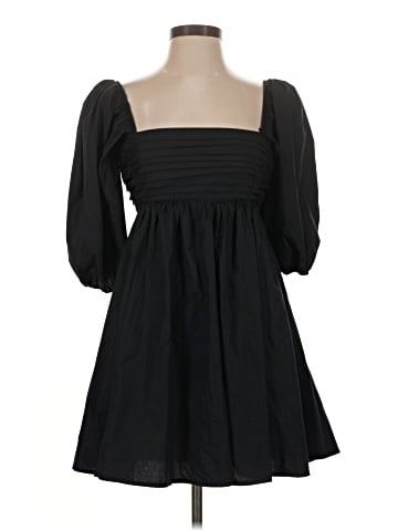 Abercrombie & Fitch Cocktail Dress (view 1)