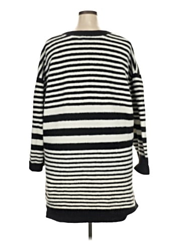Ava & Viv Pullover Sweater (view 2)