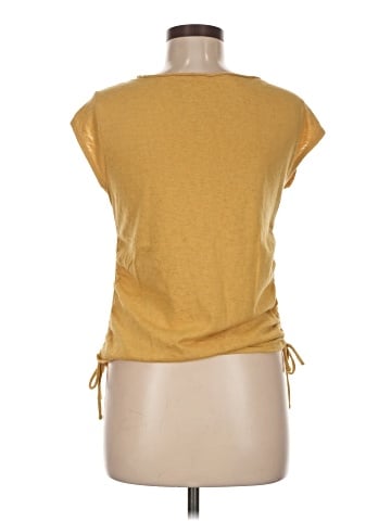 Gap Short Sleeve Top (view 2)