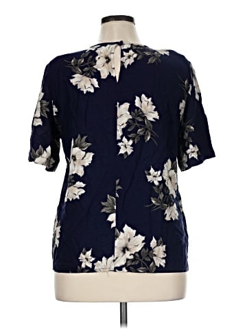 Sag Harbor Short Sleeve Blouse (view 2)