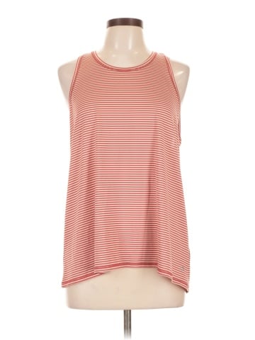Gap Fit Sleeveless T-Shirt (view 1)
