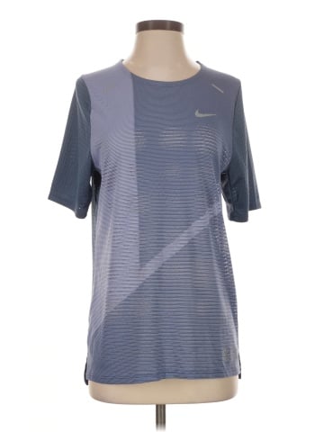 Nike Active T-Shirt (view 1)