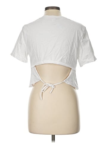 Lululemon Athletica Short Sleeve T-Shirt (view 2)