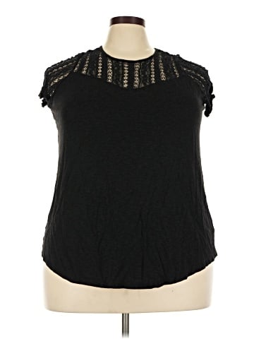 Torrid Sleeveless Blouse (view 1)