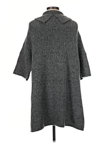 Inhabit Poncho (view 2)