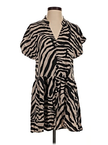 H&M Casual Dress (view 1)