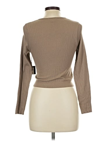 Charlotte Russe Long Sleeve T-Shirt (view 2)