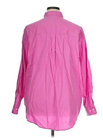 Gap Long Sleeve Button-Down Shirt (view 2)