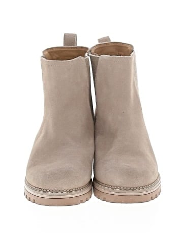 Crown Vintage Ankle Boots (view 2)