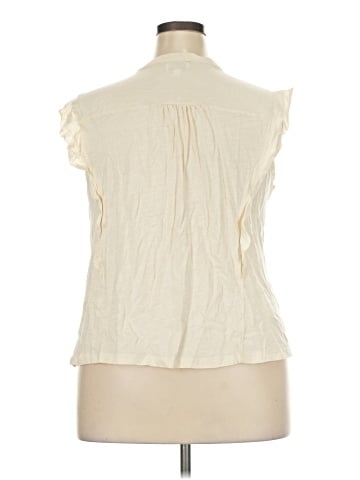 wonderly Sleeveless Button-Down Shirt (view 2)