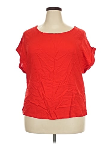 Atmosphere Short Sleeve Top (view 1)
