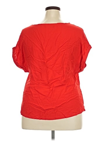 Atmosphere Short Sleeve Top (view 2)