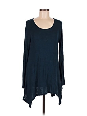 CAbi Long Sleeve T-Shirt (view 1)