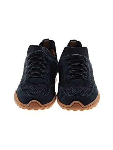 Born Sneakers (view 2)