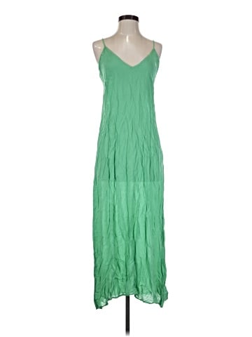 Urban Outfitters Casual Dress (view 1)