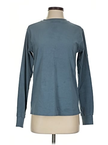 Lululemon Athletica Long Sleeve T-Shirt (view 1)