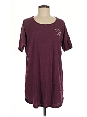 Victoria's Secret Short Sleeve T-Shirt (view 1)