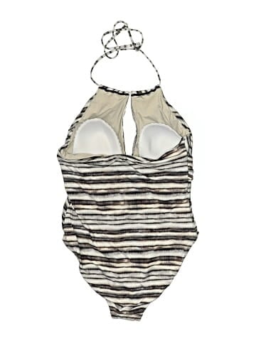 La Blanca One Piece Swimsuit (view 2)