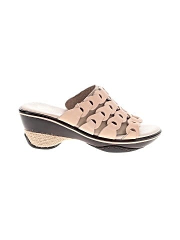 Jambu Wedges (view 1)