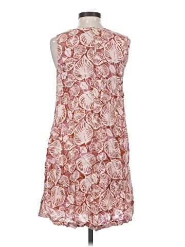 Tahari Casual Dress (view 2)