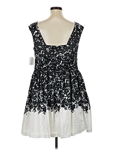 Jessica Simpson Cocktail Dress (view 2)