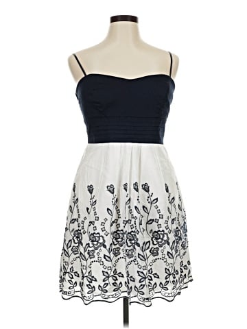 B. Smart Cocktail Dress (view 1)