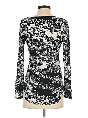 Simply Vera Vera Wang Long Sleeve T-Shirt (view 2)