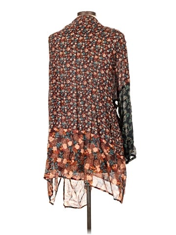 Natural Life 3/4 Sleeve Blouse (view 2)