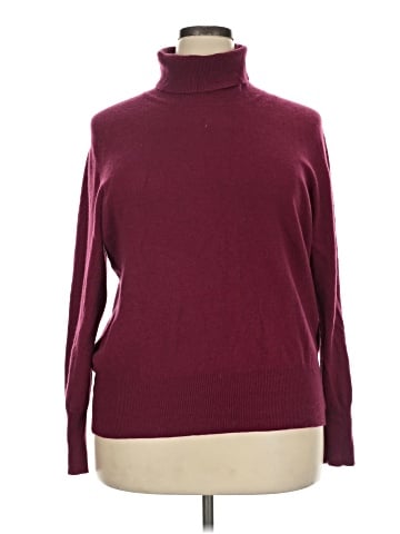 Neiman Marcus Cashmere Pullover Sweater (view 1)