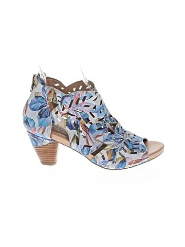 L'Artiste Sandals (view 1)