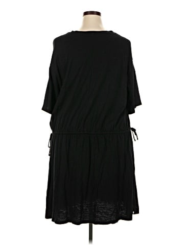 Old Navy Casual Dress (view 2)