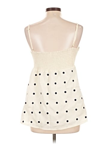 Comme Toi Sleeveless Blouse (view 2)