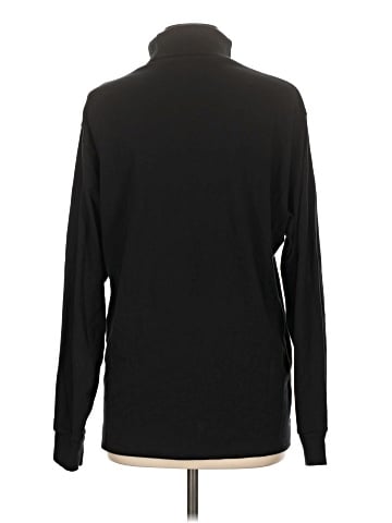 Uniqlo Turtleneck Sweater (view 2)