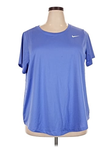Nike Active T-Shirt (view 1)