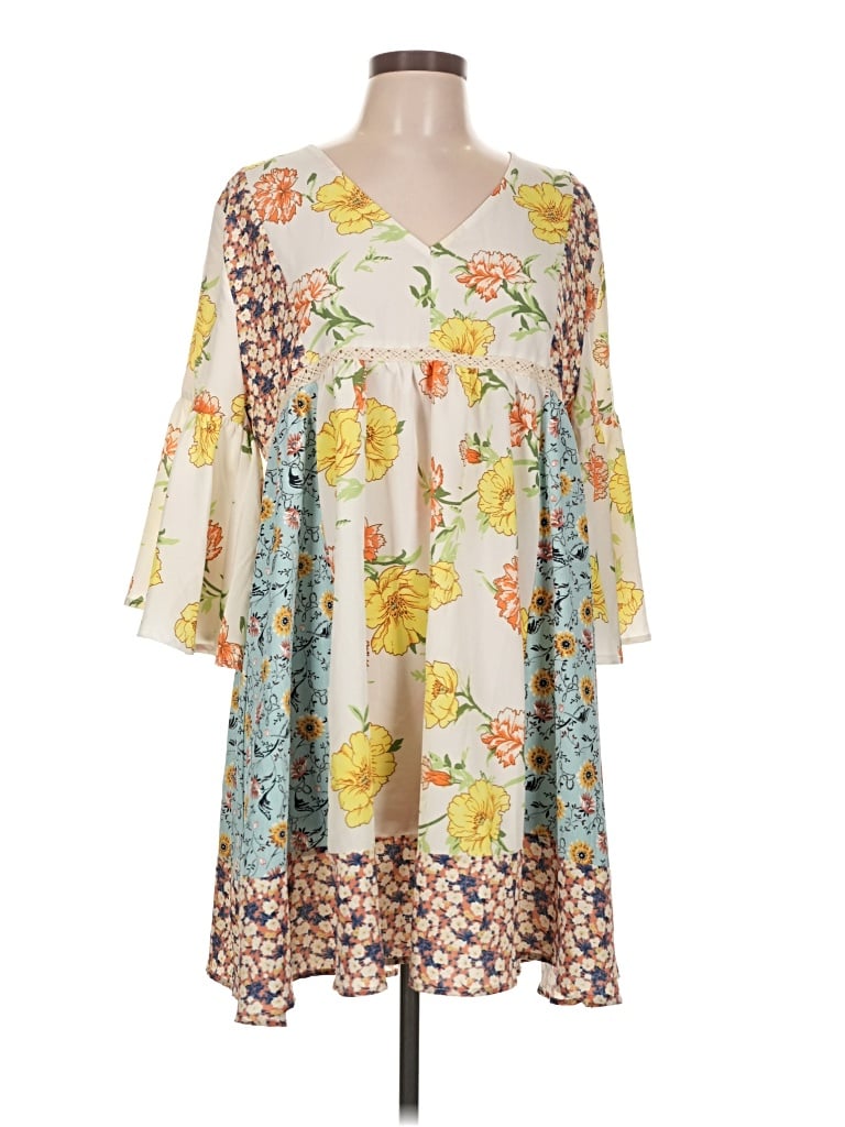 Pre-owned Gigio Casual Dress In Ivory