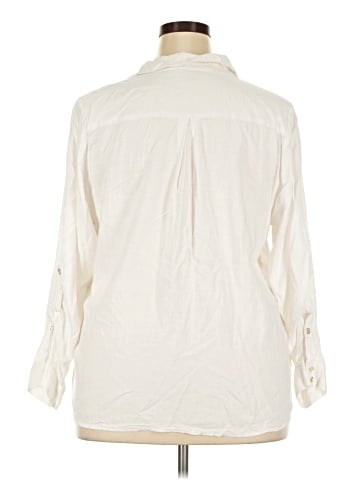 Torrid 3/4 Sleeve Button-Down Shirt (view 2)