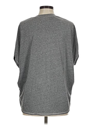 t.la Short Sleeve Top (view 2)