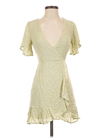 Abercrombie & Fitch Cocktail Dress (view 1)