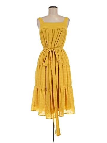 Slate & Willow Casual Dress (view 1)