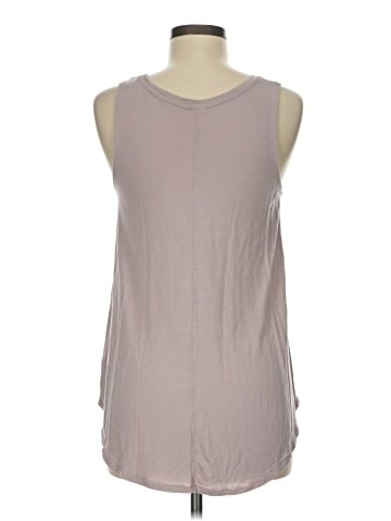 Old Navy Sleeveless T-Shirt (view 2)