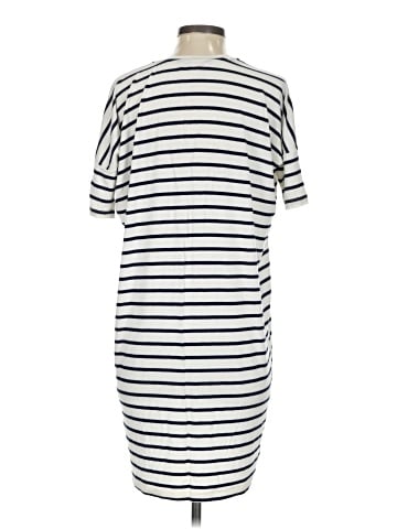 Amour Vert Casual Dress (view 2)