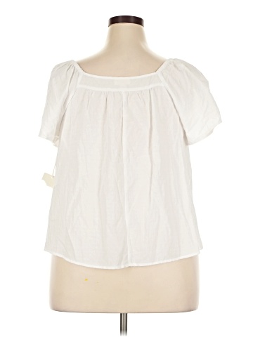 a.n.a. A New Approach Short Sleeve Blouse (view 2)