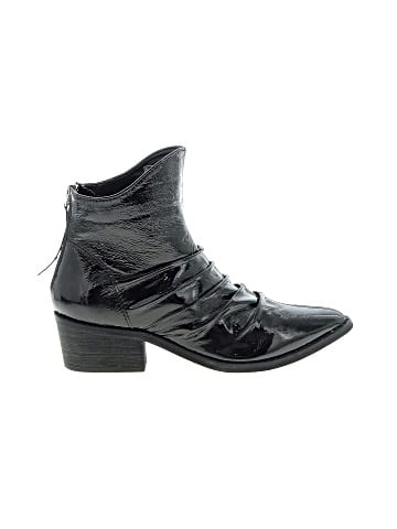 Olivia Miller Ankle Boots (view 1)